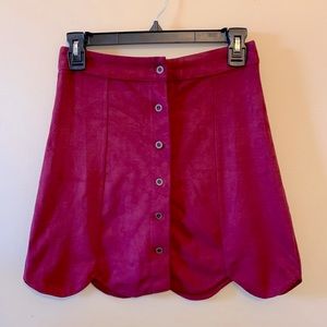 En Creme pink suede scalloped skirt